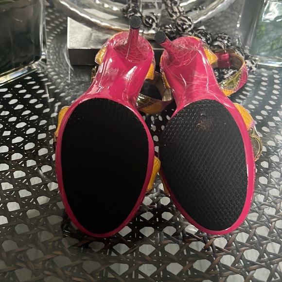 NEW Rouge Helium Colorful heeled sandals Sz 8. Great for summer! - Picture 5 of 5